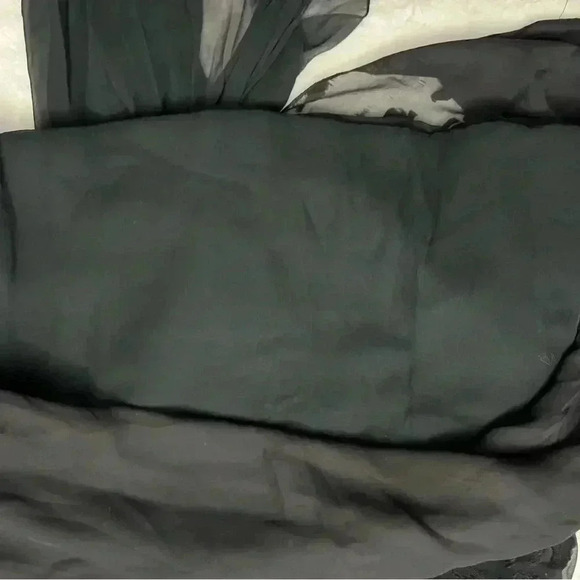 Vintage Strapless Donna Karan Black Gown Size 4 - Picture 9 of 16